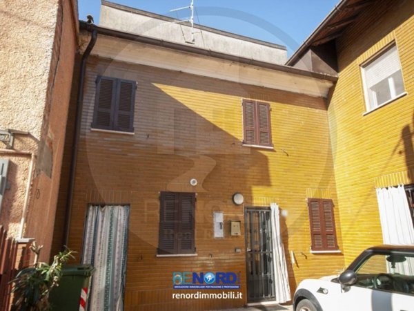 appartamento in vendita ad Inverno e Monteleone