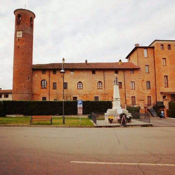 casa indipendente in vendita ad Inverno e Monteleone in zona Inverno