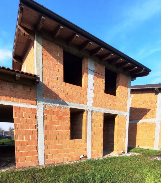 casa indipendente in vendita ad Inverno e Monteleone