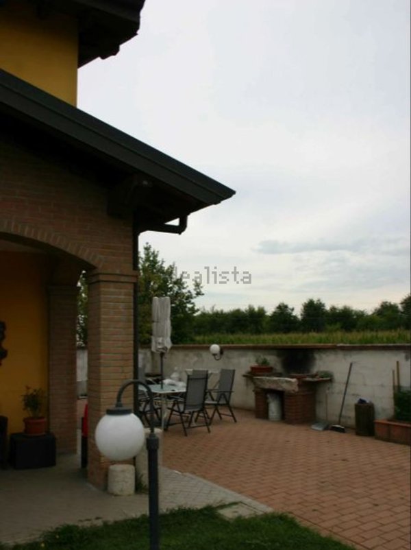 appartamento in vendita ad Inverno e Monteleone