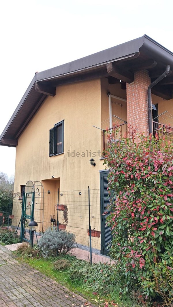 casa indipendente in vendita ad Inverno e Monteleone