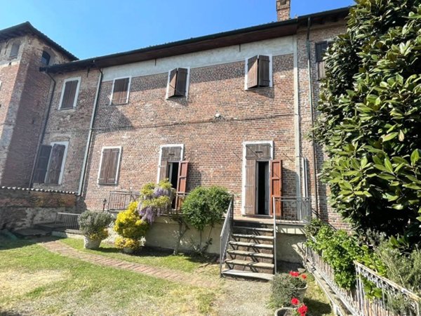 casa indipendente in vendita ad Inverno e Monteleone in zona Inverno
