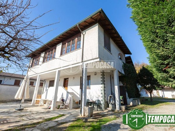 casa indipendente in vendita ad Inverno e Monteleone