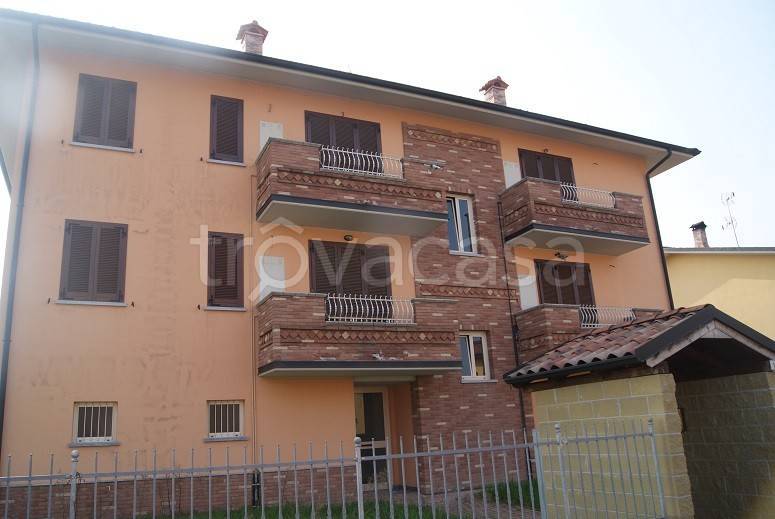 appartamento in vendita ad Inverno e Monteleone in zona Inverno
