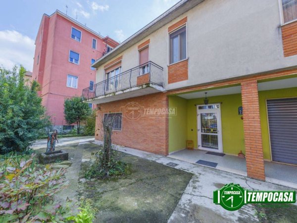 casa indipendente in vendita a Landriano