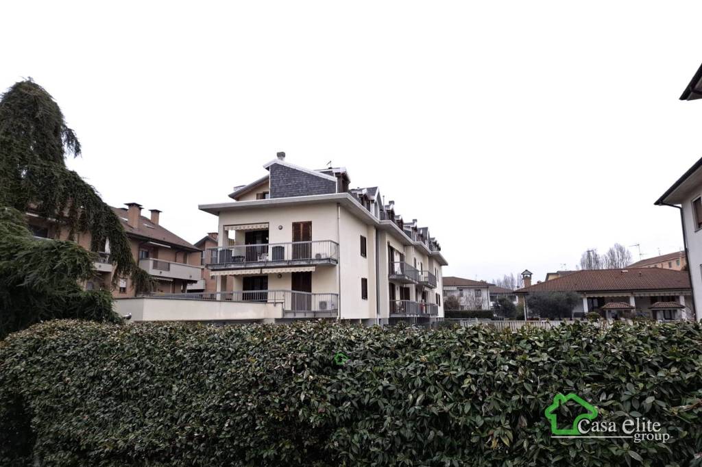 appartamento in vendita a Landriano