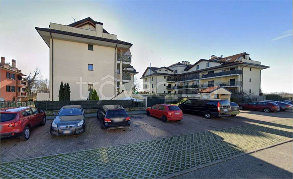 appartamento in vendita a Landriano