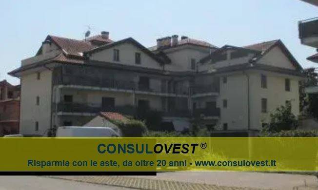 appartamento in vendita a Landriano in zona Pairana