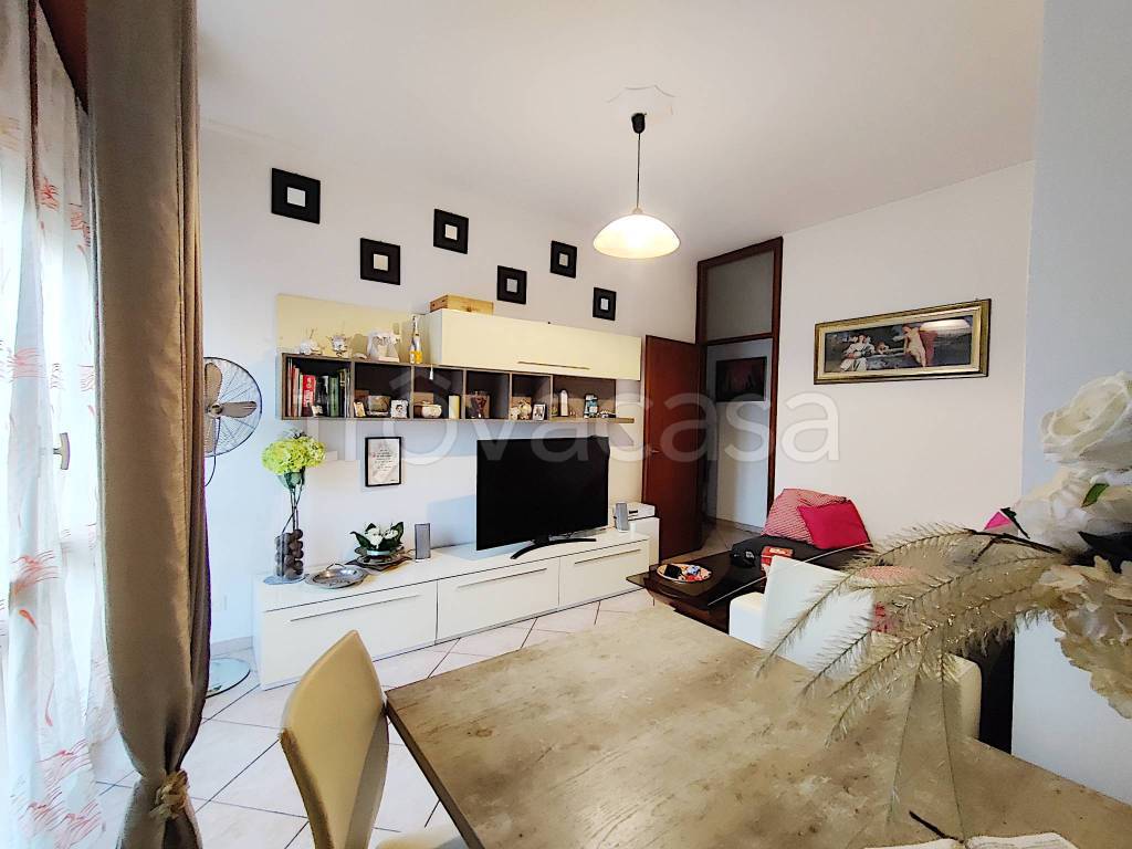 appartamento in vendita a Landriano