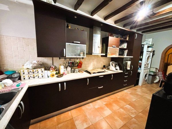 appartamento in vendita a Landriano in zona Pairana