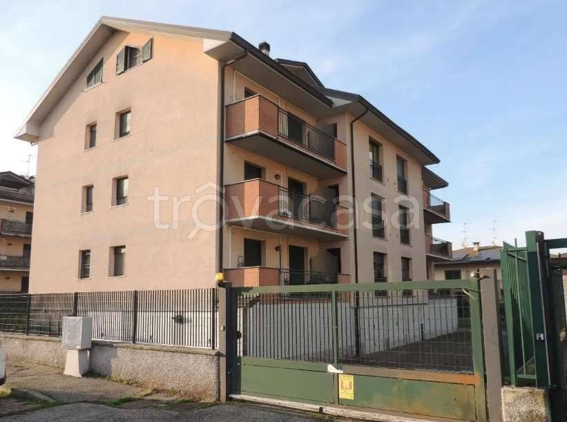appartamento in vendita a Landriano