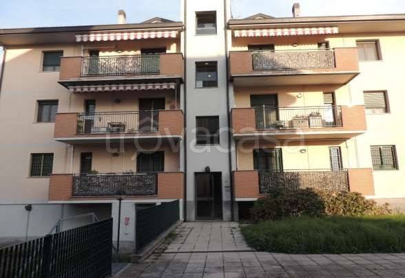 appartamento in vendita a Landriano