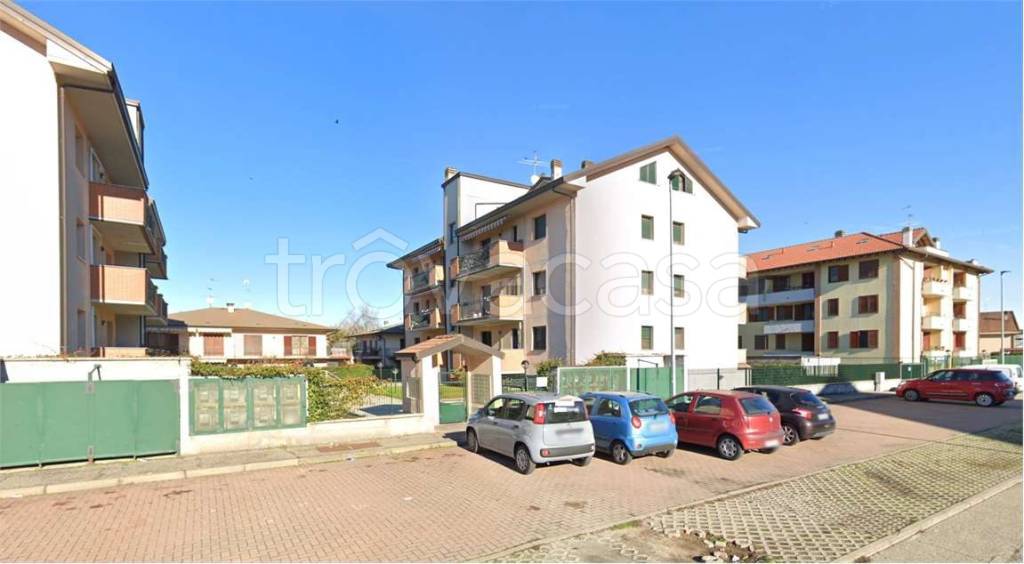 appartamento in vendita a Landriano