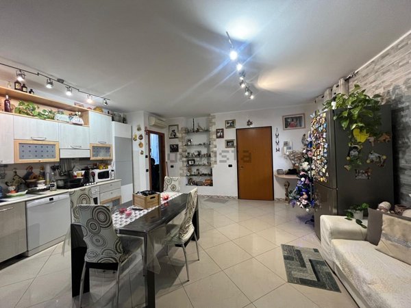 appartamento in vendita a Landriano