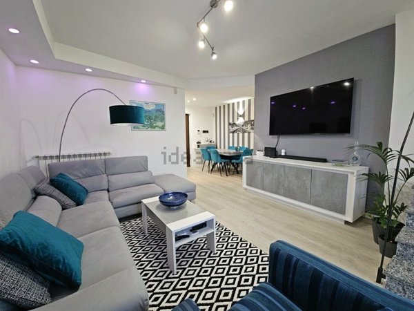 casa indipendente in vendita a Landriano in zona Pairana