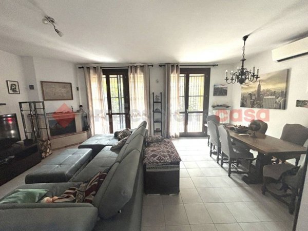 casa indipendente in vendita a Landriano