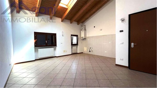 appartamento in vendita a Landriano