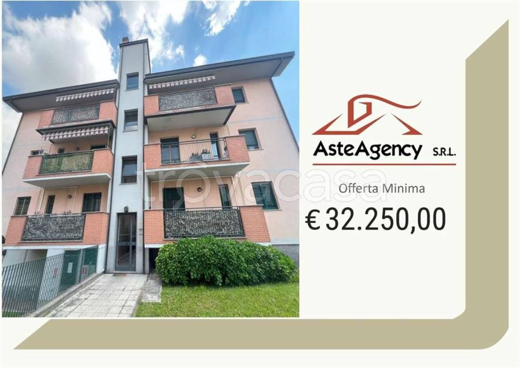 appartamento in vendita a Landriano