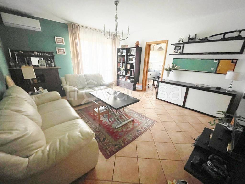 appartamento in vendita a Landriano