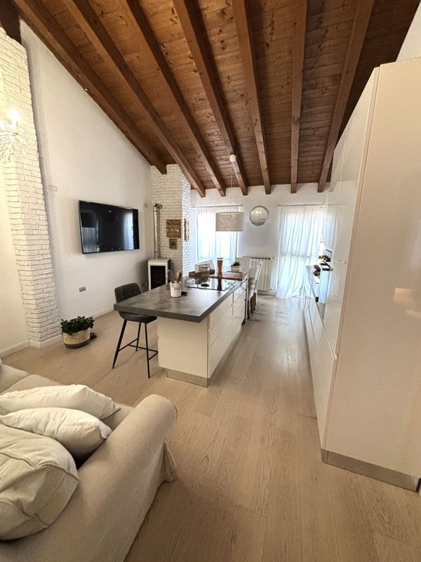 appartamento in vendita a Landriano