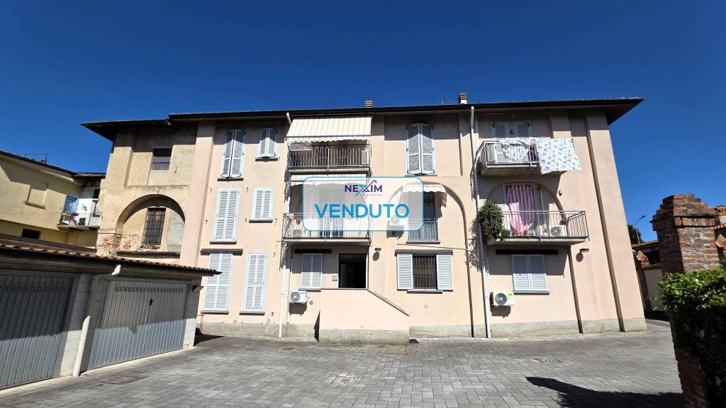 appartamento in vendita a Landriano