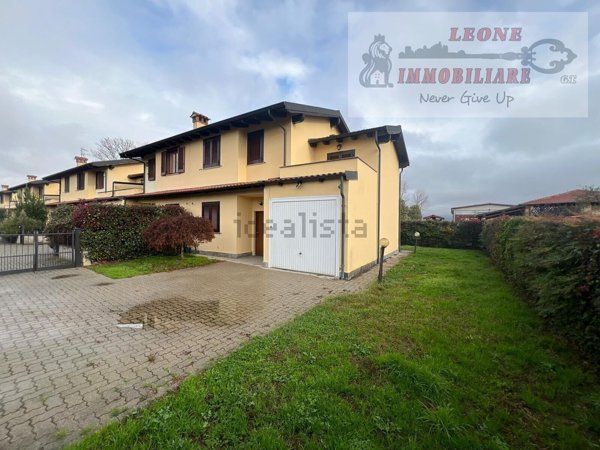 casa indipendente in vendita a Landriano