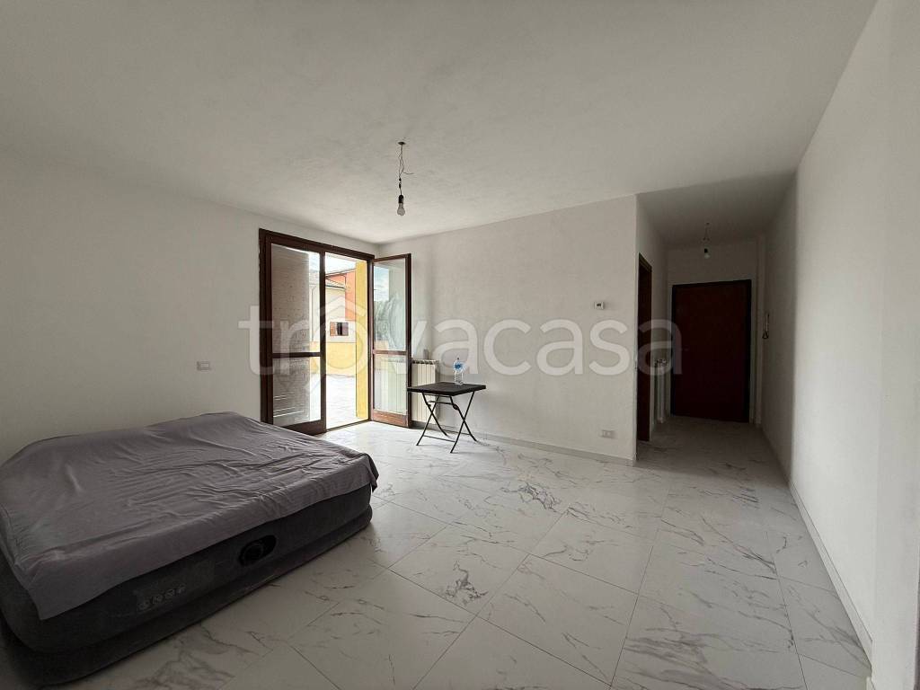 appartamento in vendita a Landriano