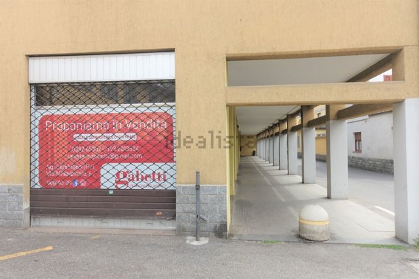 ufficio in vendita a Landriano