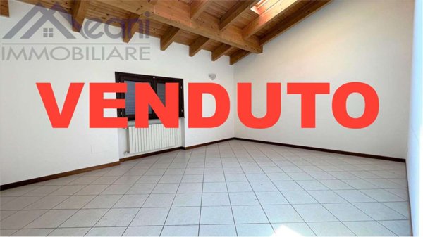 appartamento in vendita a Landriano