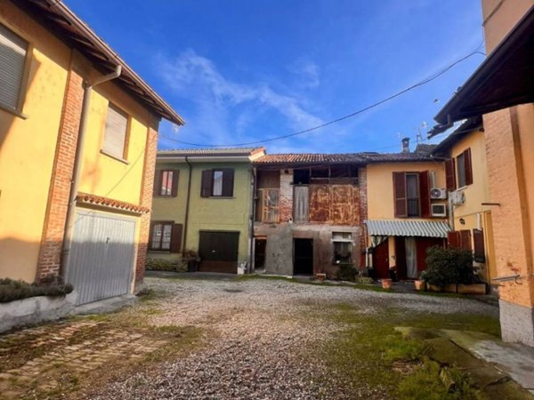 appartamento in vendita a Landriano