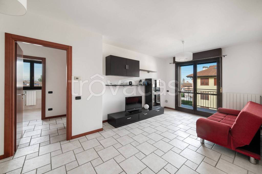 appartamento in vendita a Landriano