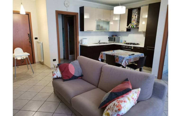 appartamento in vendita a Landriano in zona Pairana