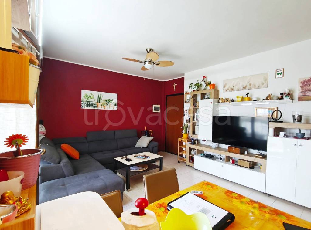 appartamento in vendita a Landriano