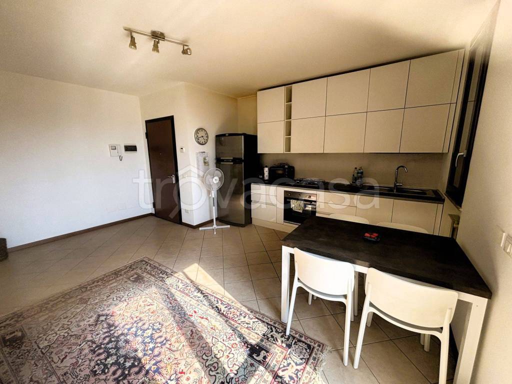appartamento in vendita a Landriano