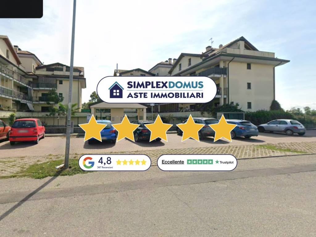 appartamento in vendita a Landriano in zona Pairana