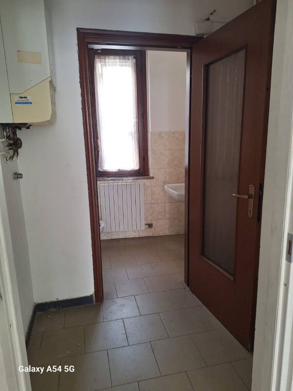 negozio in vendita a Landriano