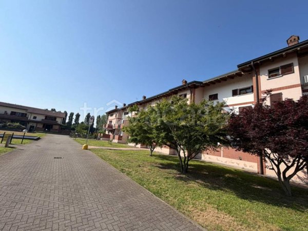 appartamento in vendita a Landriano