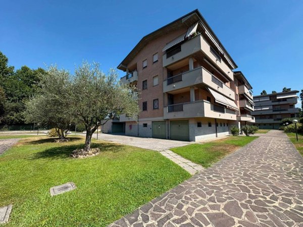 appartamento in vendita a Landriano