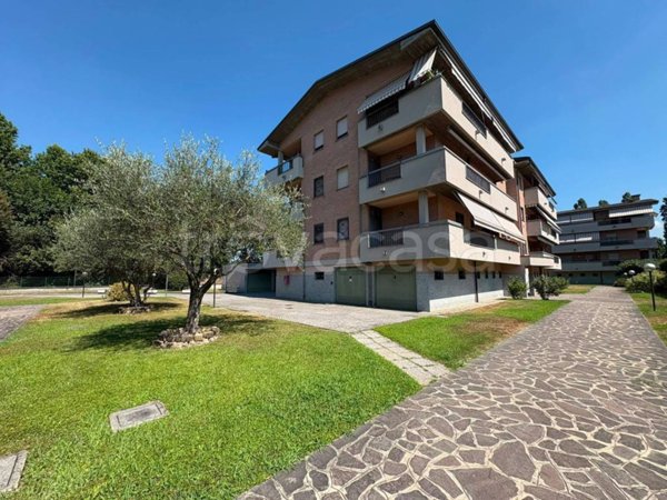 appartamento in vendita a Landriano