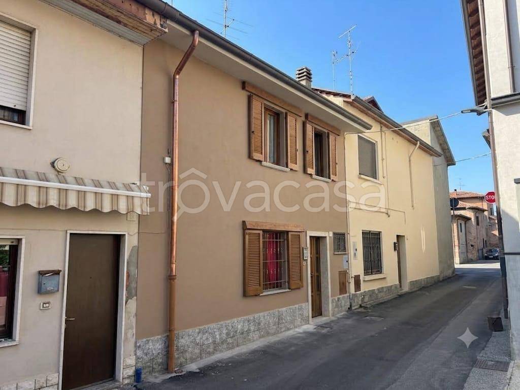casa indipendente in vendita a Landriano