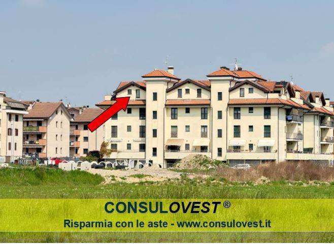 appartamento in vendita a Landriano in zona Pairana