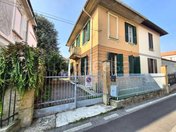 casa indipendente in vendita a Landriano