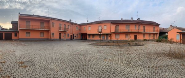 appartamento in vendita a Langosco