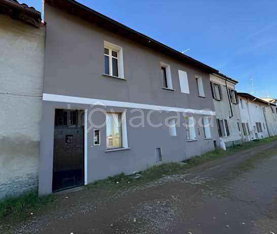 appartamento in vendita a Langosco