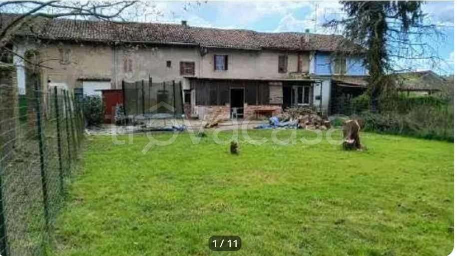 appartamento in vendita a Langosco