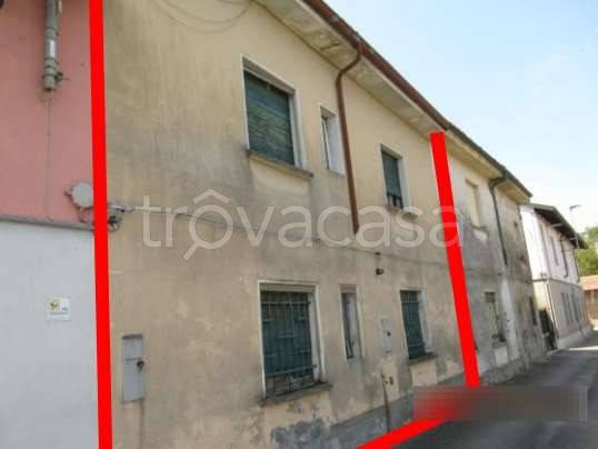 casa indipendente in vendita a Langosco