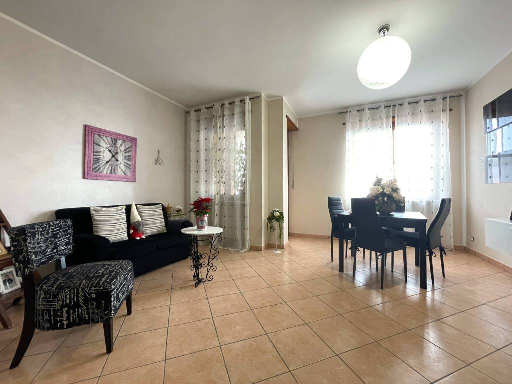 appartamento in vendita a Leinì