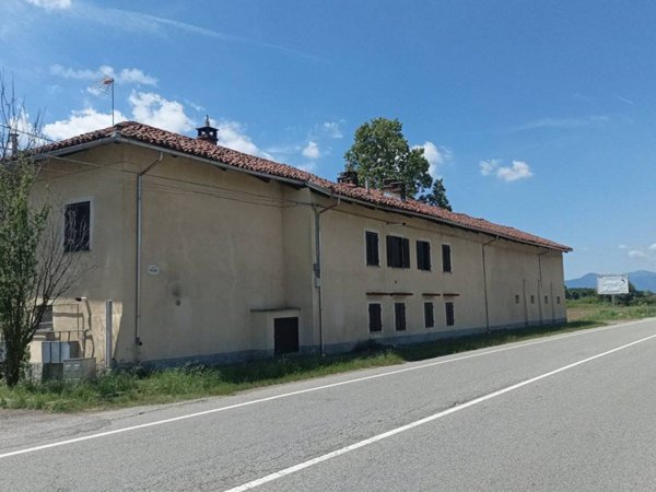 intera palazzina in vendita a Leinì