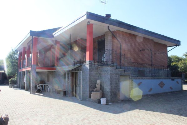 casa indipendente in vendita a Leinì