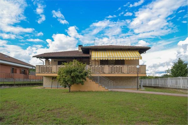 casa indipendente in vendita a Leinì